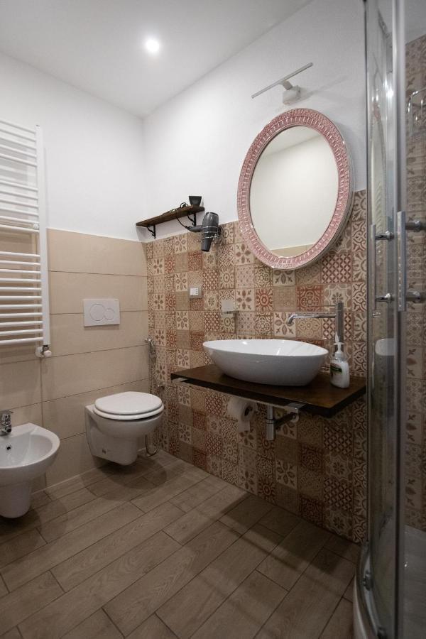 Un Posto Al Sole Bed and Breakfast Molino Nuovo  Buitenkant foto