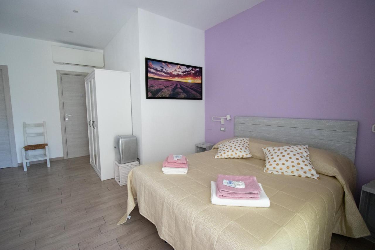 Un Posto Al Sole Bed and Breakfast Molino Nuovo  Buitenkant foto